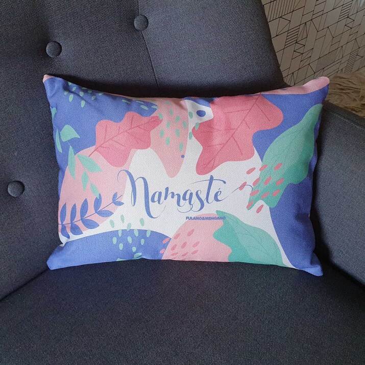 ALMOHADA POCHOCLERA CON FUNDA - NAMASTE